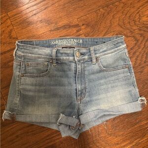American Ragle High Rise Shortie Jean shorts size 10